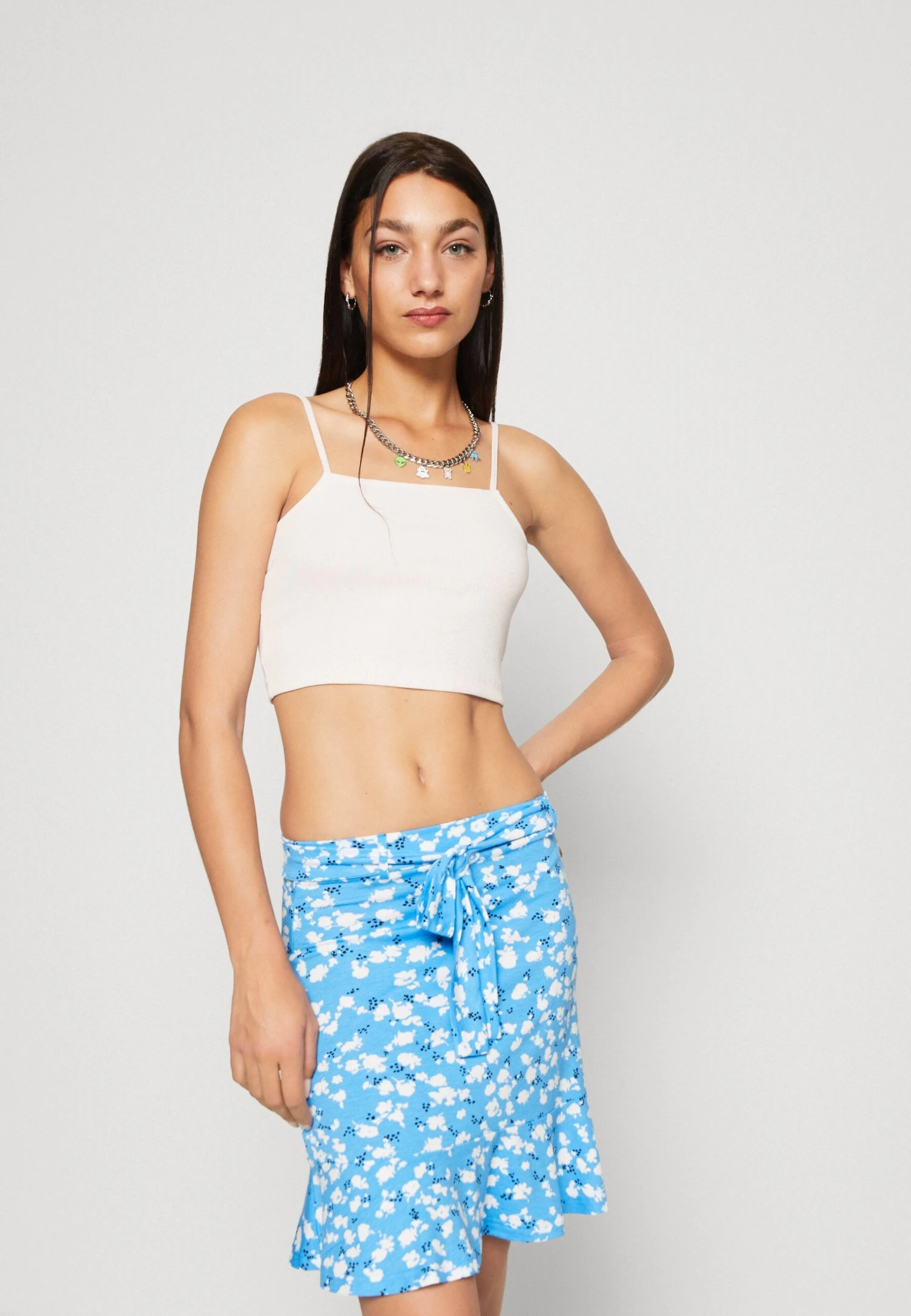 Even&Odd Mini Skirt With Volant - Jupe Trapèze - Light Blue/White – Image 4